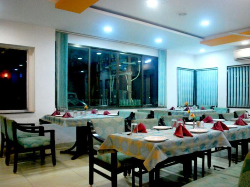 Hotel Sagar Kinara Mālvan Dış mekan fotoğraf