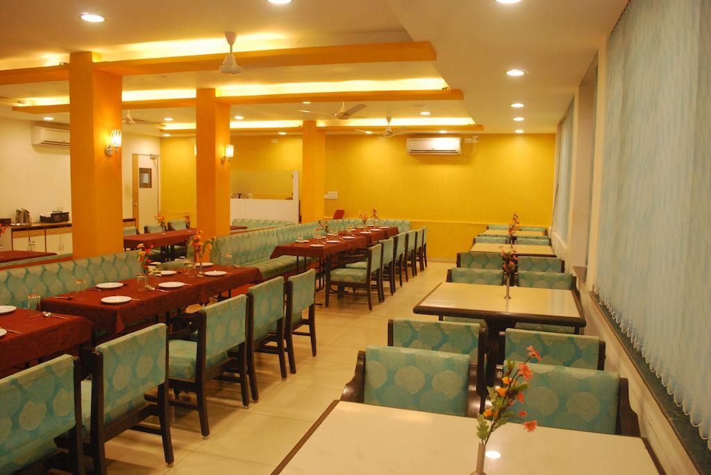 Hotel Sagar Kinara Mālvan Dış mekan fotoğraf