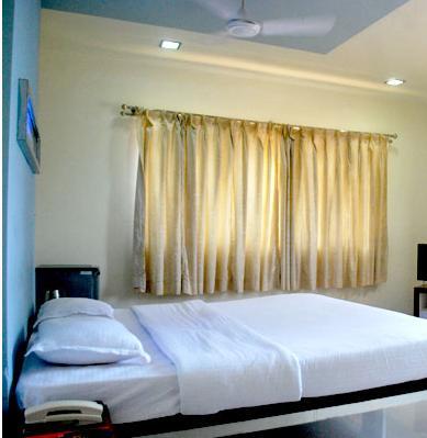 Hotel Sagar Kinara Mālvan Oda fotoğraf